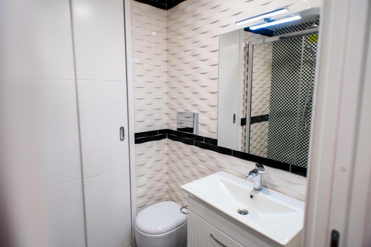Avg Citycenter Apartments パレルモ エクステリア 写真